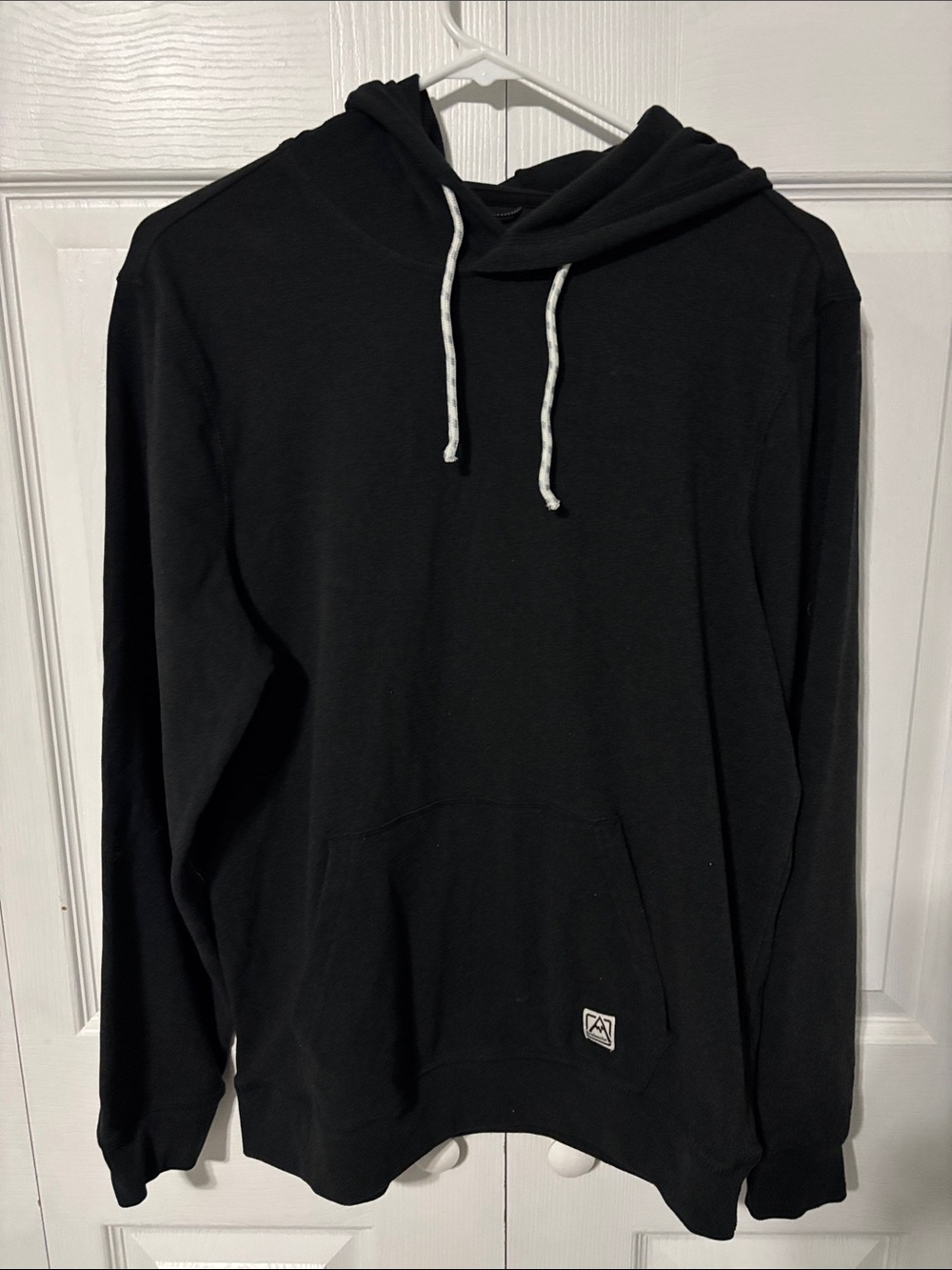 Avalanche Black Men's Pullover Hoodie